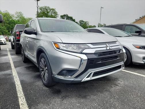 2019 Mitsubishi Outlander ES