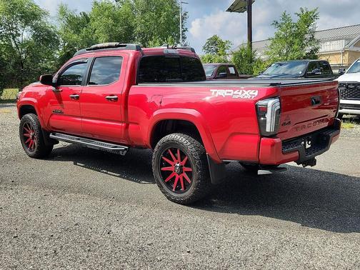 2023 Toyota Tacoma TRD Sport
