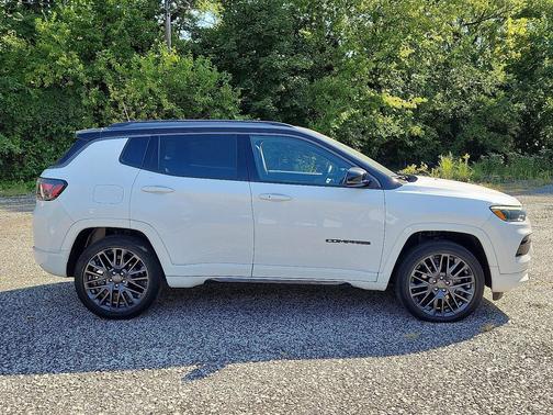 2022 Jeep Compass High Altitude