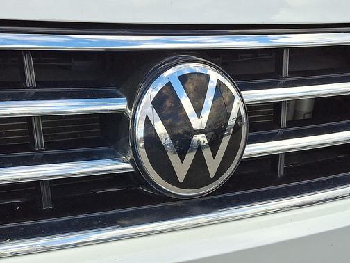 2023 Volkswagen Tiguan 2.0T SE 4MOTION