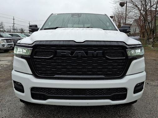 Bright White Clearcoat 2026 RAM 1500 Big Horn/Lone Star