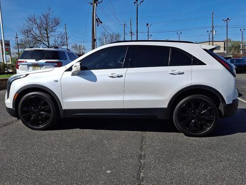 Crystal White Tricoat 2023 Cadillac XT4 Sport