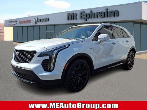 Crystal White Tricoat 2023 Cadillac XT4 Sport