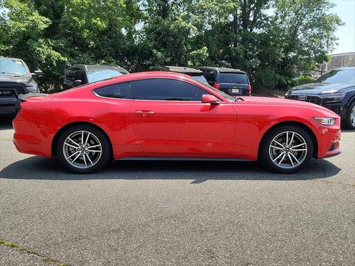 2016 Ford Mustang EcoBoost