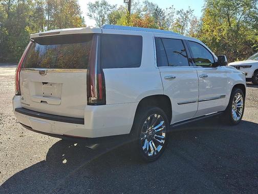 2020 Cadillac Escalade Premium Luxury
