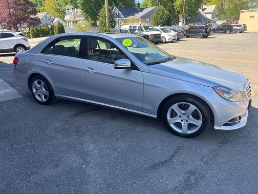 SILVER 2014 Mercedes-Benz E-Class 4MATIC