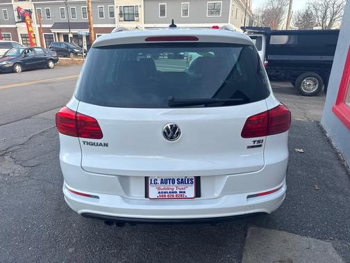 2017 Volkswagen Tiguan 2.0T S 4MOTION