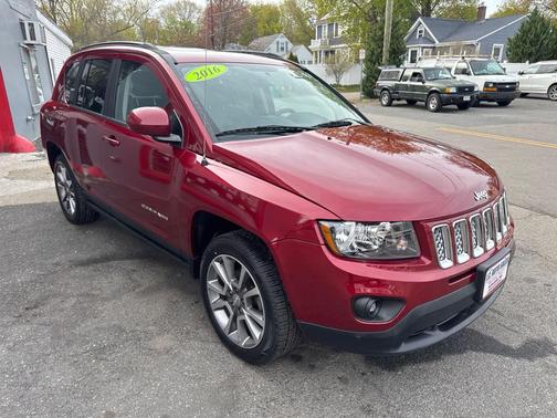 Granite Crystal Metallic Clearcoat 2016 Jeep Compass High Altitude
