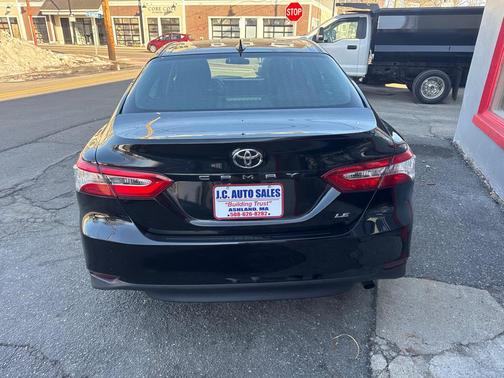 2019 Toyota Camry LE