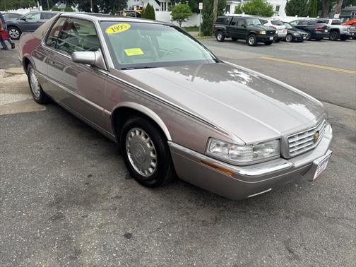 1995 Cadillac Eldorado Standard