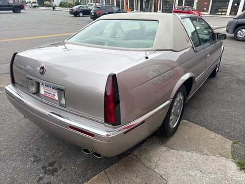 1995 Cadillac Eldorado Standard