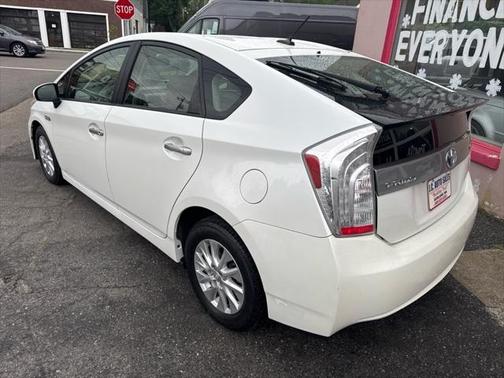 2013 Toyota Prius Plug-in Base