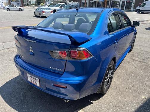 2017 Mitsubishi Lancer ES