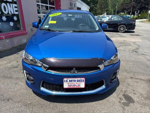 2017 Mitsubishi Lancer ES