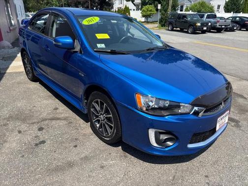 2017 Mitsubishi Lancer ES