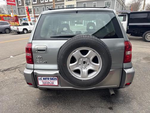 Everglade Metallic 2005 Toyota RAV4 Base
