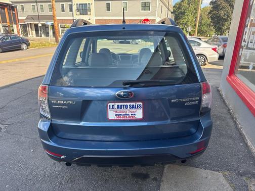 2010 Subaru Forester 2.5 X