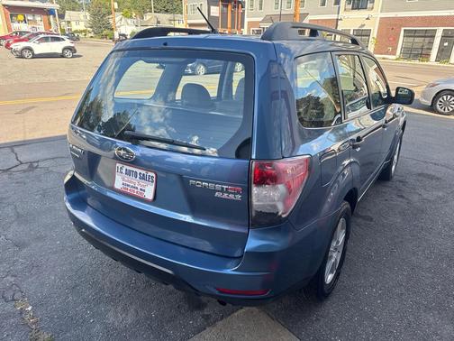 2010 Subaru Forester 2.5 X