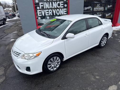 2013 Toyota Corolla LE