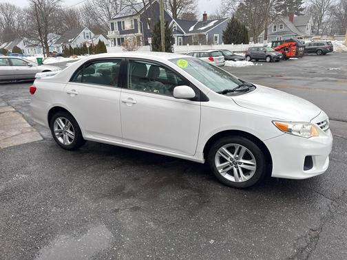 2013 Toyota Corolla LE