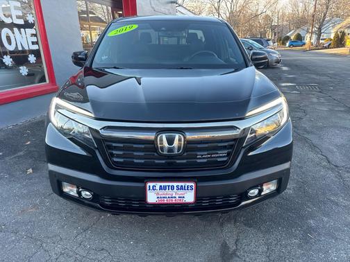 2019 Honda Ridgeline Black