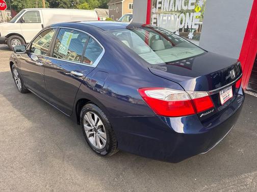 Obsidian Blue Pearl 2014 Honda Accord LX