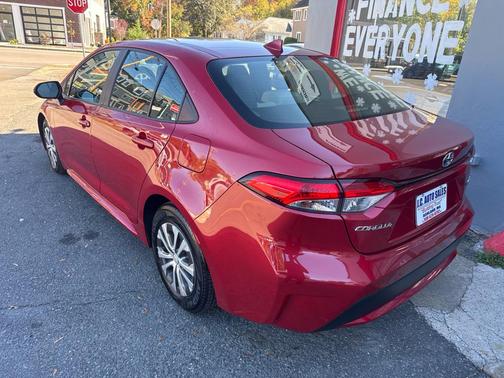 2021 Toyota Corolla Hybrid LE