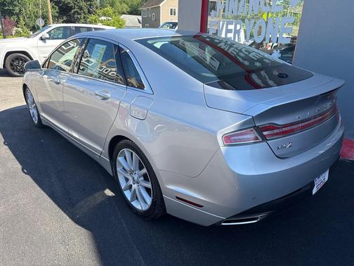 SILVER 2016 Lincoln MKZ Base