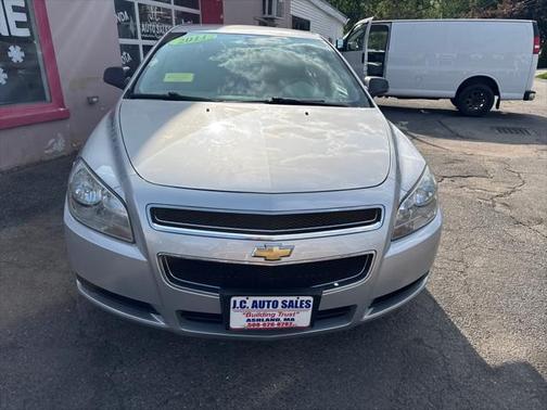 2011 Chevrolet Malibu LS