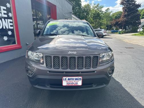 Granite Crystal Metallic Clearcoat 2016 Jeep Compass High Altitude