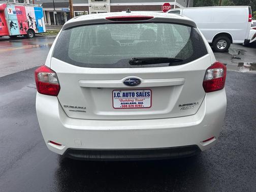 Crystal White Pearl 2015 Subaru Impreza 2.0i Premium
