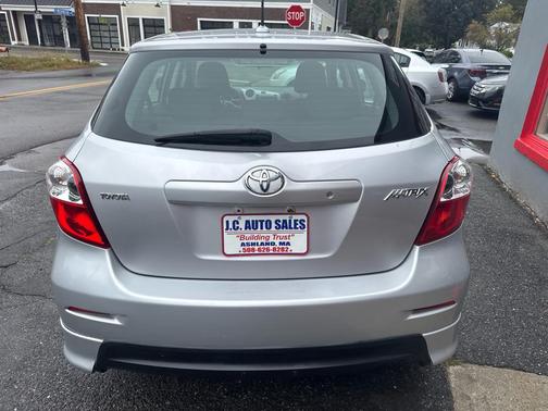 2010 Toyota Matrix S