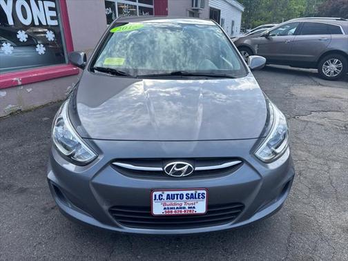 2015 Hyundai Accent GLS