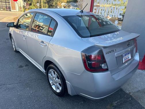 2012 Nissan Sentra 2.0 SR