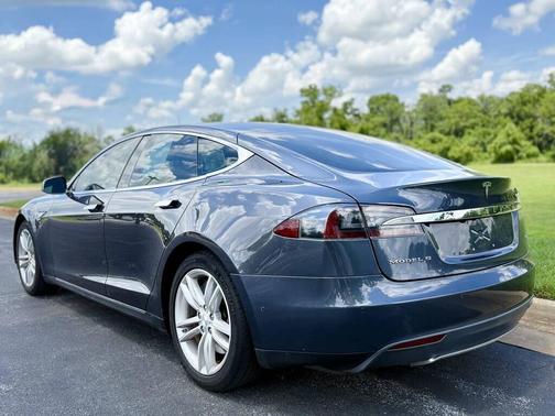 2014 Tesla Model S 60