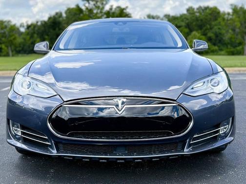 2014 Tesla Model S 60