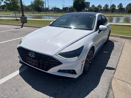 Quartz White 2020 Hyundai SONATA Limited