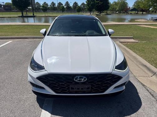 Quartz White 2020 Hyundai SONATA Limited