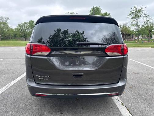2019 Chrysler Pacifica Touring-L Plus