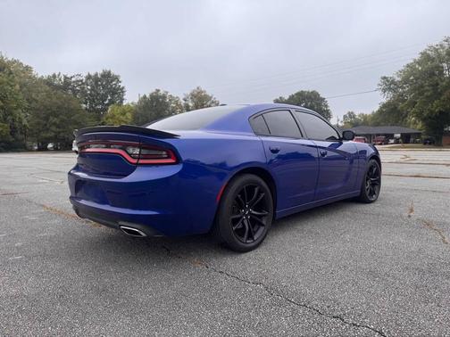 2018 Dodge Charger SXT