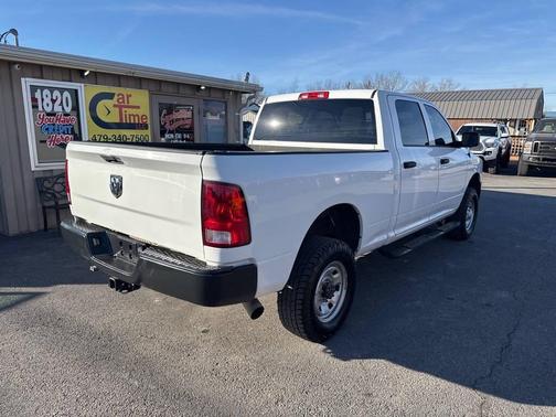 2018 RAM 2500 Tradesman Crew Cab 4x4 6'4' Box