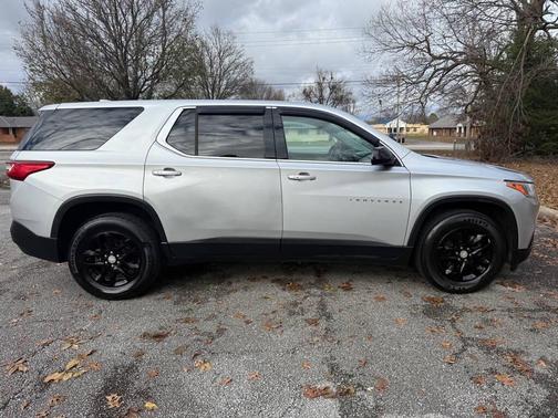 2018 Chevrolet Traverse LS