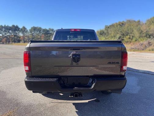 2020 RAM 1500 Classic Warlock Quad Cab 4x4 6'4' Box