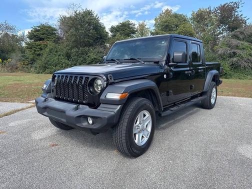 2020 Jeep Gladiator Sport S