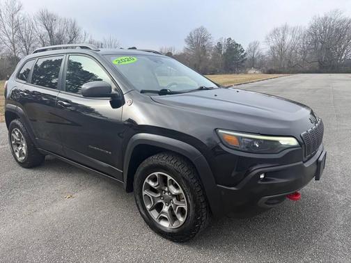 2020 Jeep Cherokee Trailhawk
