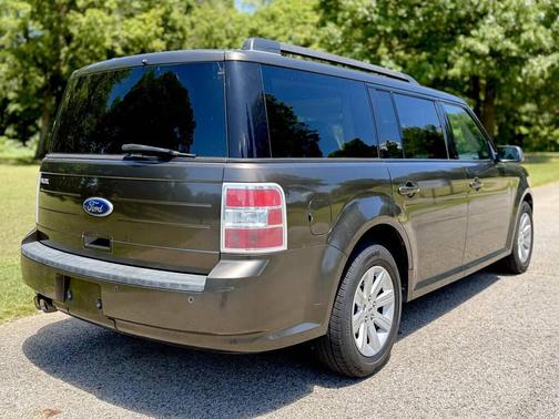2011 Ford Flex SE