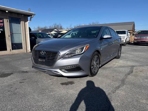 2016 Hyundai SONATA Hybrid Limited