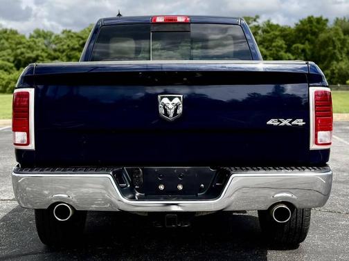 2016 RAM 1500 Laramie