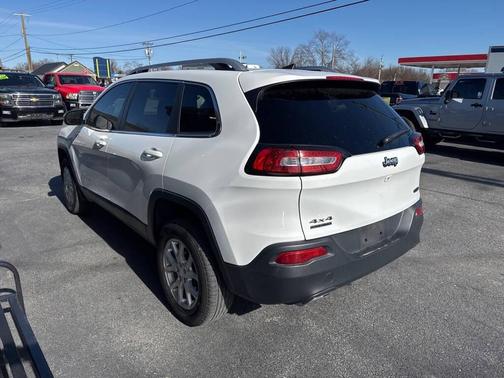 2017 Jeep Cherokee Latitude
