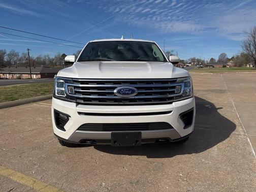 Oxford White 2018 Ford Expedition XLT